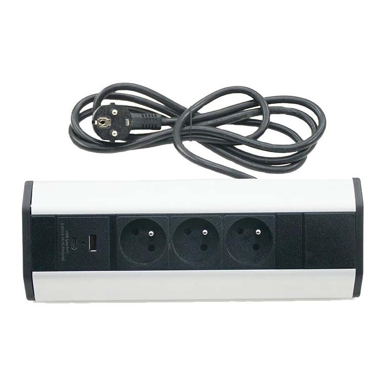 Hörnuttag skena 3x 230V + USB-A 3,1A + USB-C 15,5W 230V