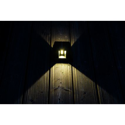 LED solcell väggbelysning med sensor LED/2W/5V IP54 1300 mAh