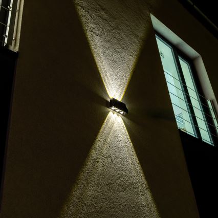 LED solcell väggbelysning med sensor LED/2W/5V IP54 1300 mAh
