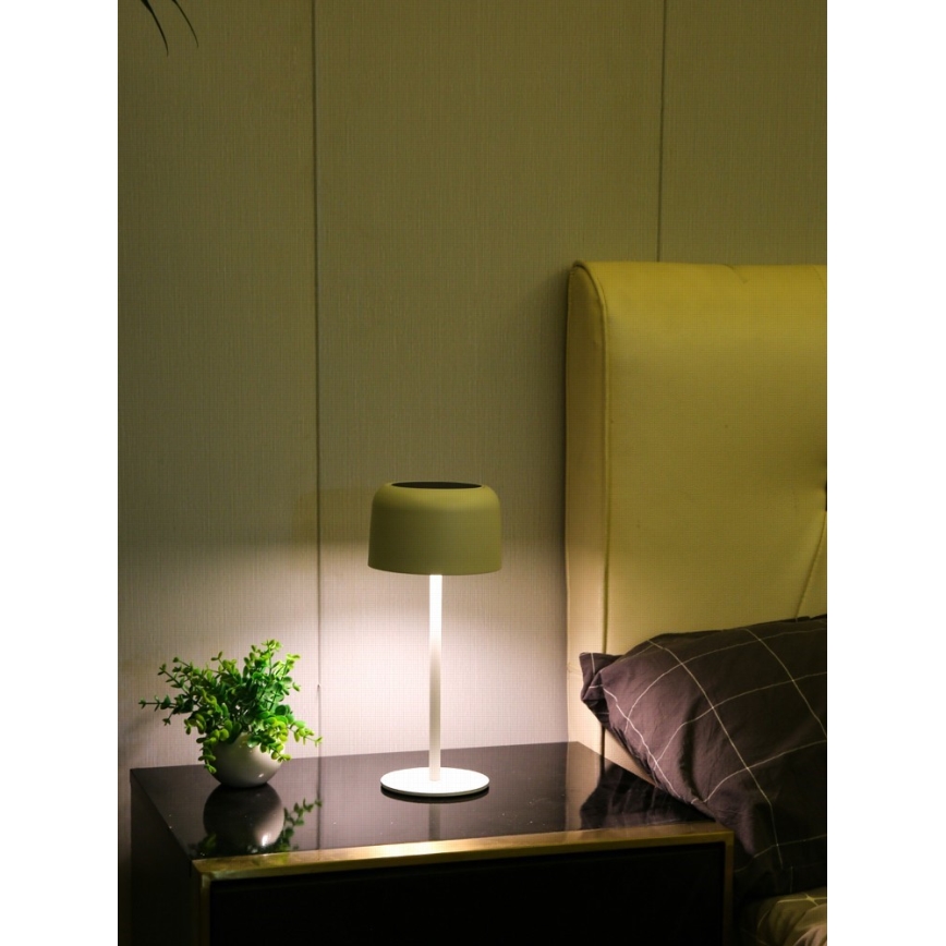 LED Ljusreglerad utomhus solcell lampa LED/4W/5V 3600mAh IP44
