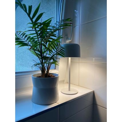 LED Ljusreglerad utomhus solcell lampa LED/4W/5V 3600mAh IP44