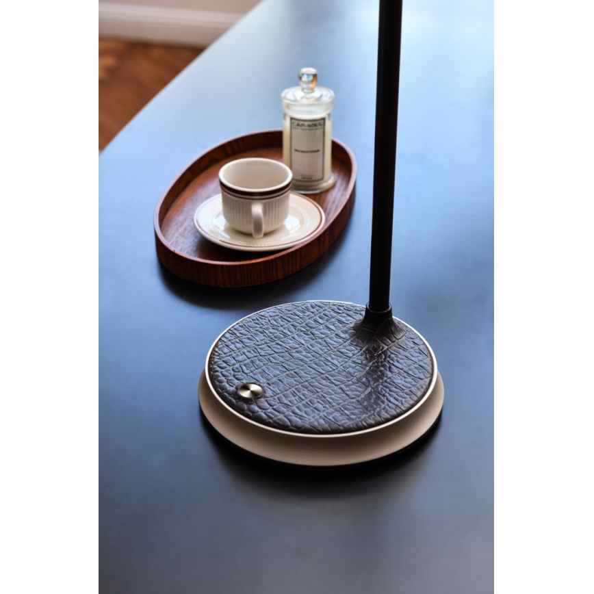 LED Dimbar bordslampa med trådlös laddning FINCH LED/9W/12/230V brun/guld