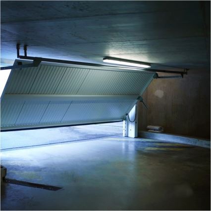 industriellt lysrör HERMIC T8 2xG13/18W/230V IP65
