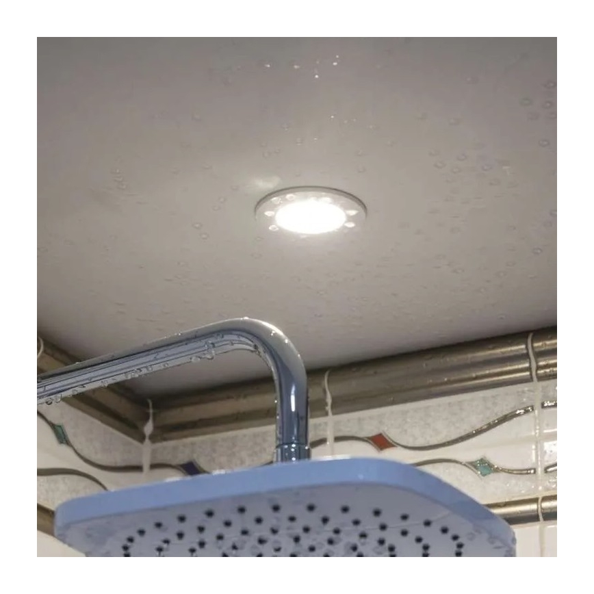Infälld LED badrumsbelysning LORI LED/4,5W/230V IP65 2700/4000K diameter 8,5 cm vit