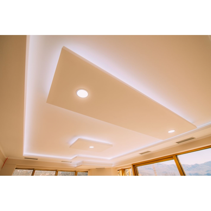 Infälld LED badrumsbelysning VEGA LED/18W/230V 2800K diameter 22,5 cm IP44 snö vit
