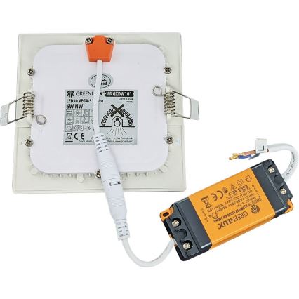 Infälld LED badrumsbelysning VEGA LED/6W/230V 3800K 11,8 cm IP44