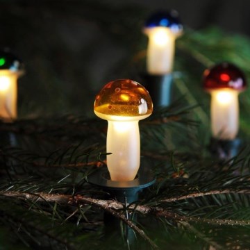 Julbelysning 7.7 m TOADSTOOL 12xE10/230V Tillverkad i Europa