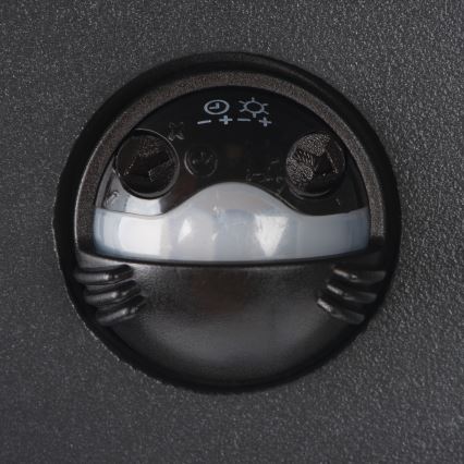 LED utomhusvägglampa med rörelse- och skymningssensor REKA LED/7W/230V IP54 antracit rund