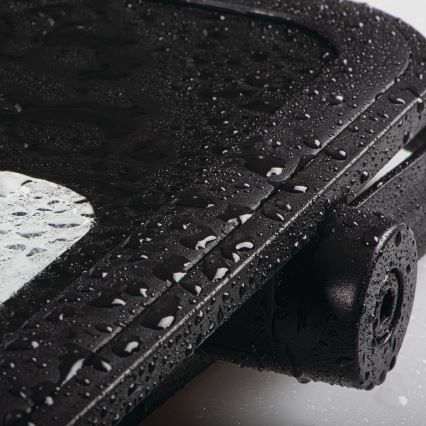 LED dimbar spotlight med solpanel och skymningssensor LED/10W/10000 mAh 3,2V IP65 + fjärrkontroll