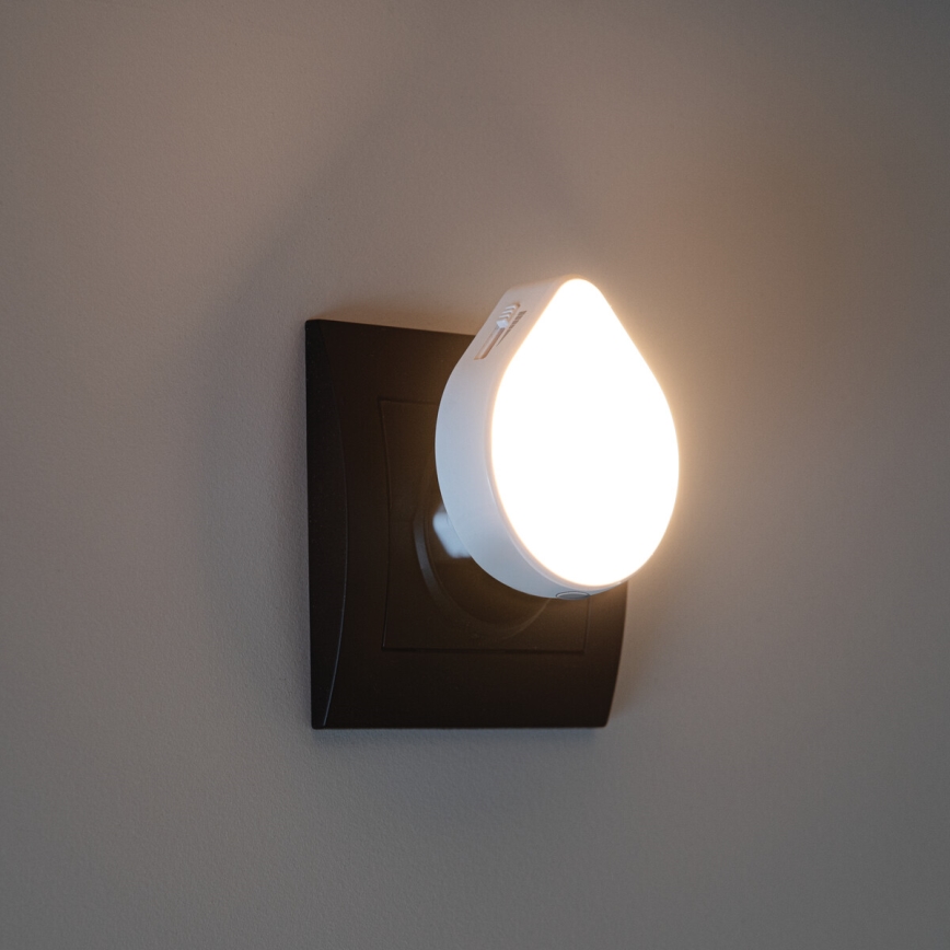 Kanlux 37396 - LED Ljusreglerad orientering belysning med skymningssensor till ett uttag ULOV LED/0,5W/230V vit