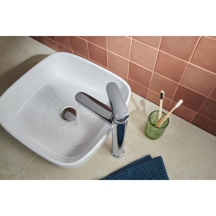 KFA Armatura 5552-712-00 - Tvättställsblandare med bottenventil och överfyllnad OTAVA 30,2 cm blank krom