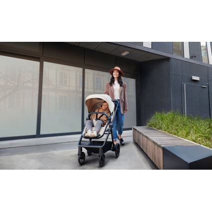 KINDERKRAFT - Kombinations barnvagn 04.01.2001 NEWLY Klassisk beige + bilstol MINK PRO med bas ISOFIX
