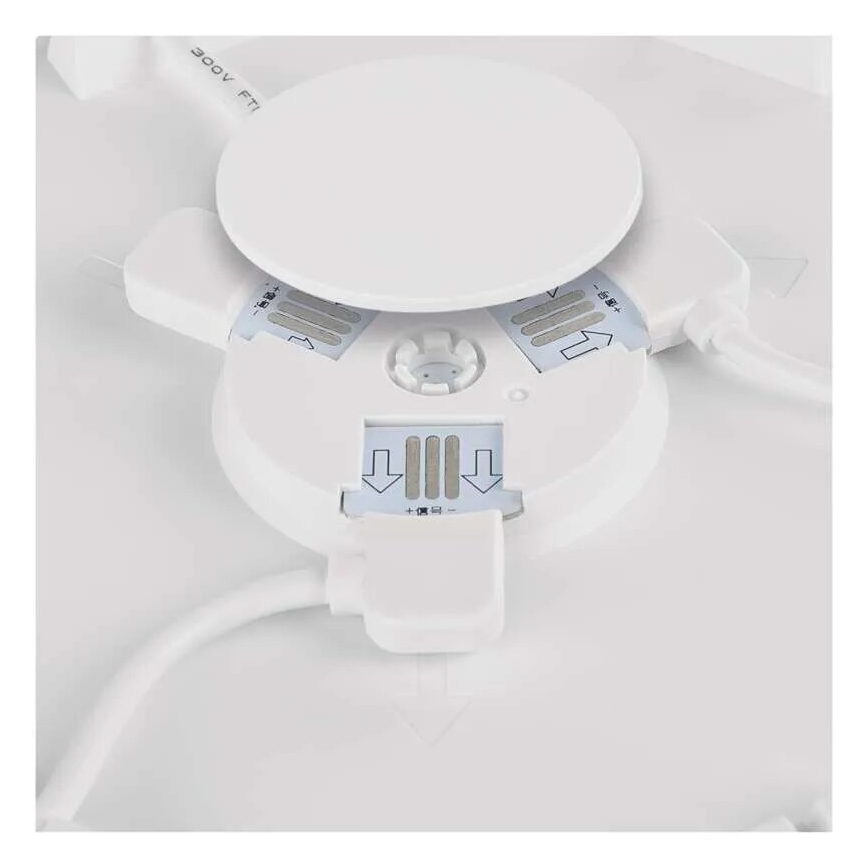 KIT 10x RGBIC Ljusreglerad panel LED/1,9W/230V Wi-Fi Tuya