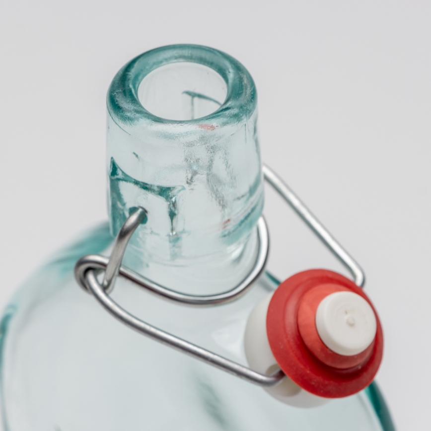 Kit 1x glasflaska och 2x snappsglas genomskinlig med dansmotiv