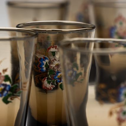 Kit 6x snappsglas rökig med bukettmotiv nr. 2