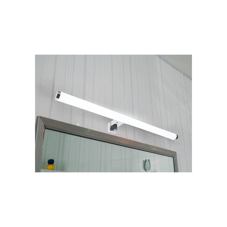 LED-belysning för badrumsspegel LED/12W/230V 59,5 cm IP44 blank krom