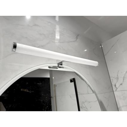 LED-belysning för badrumsspegel LED/12W/230V 59,5 cm IP44 blank krom