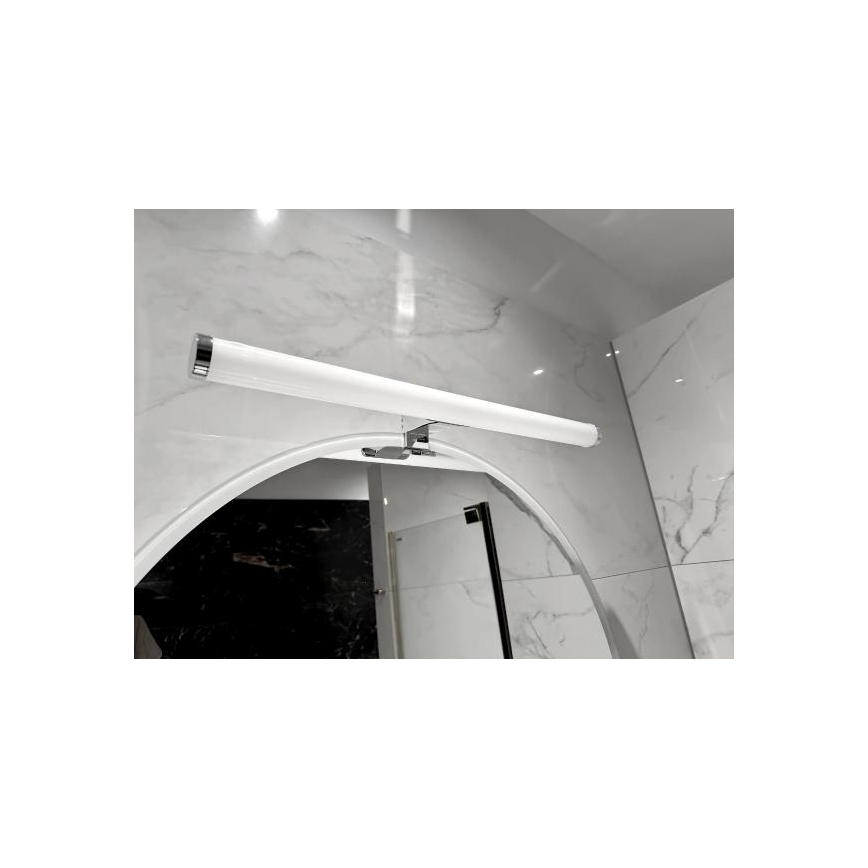 LED-belysning för badrumsspegel LED/12W/230V 59,5 cm IP44 blank krom