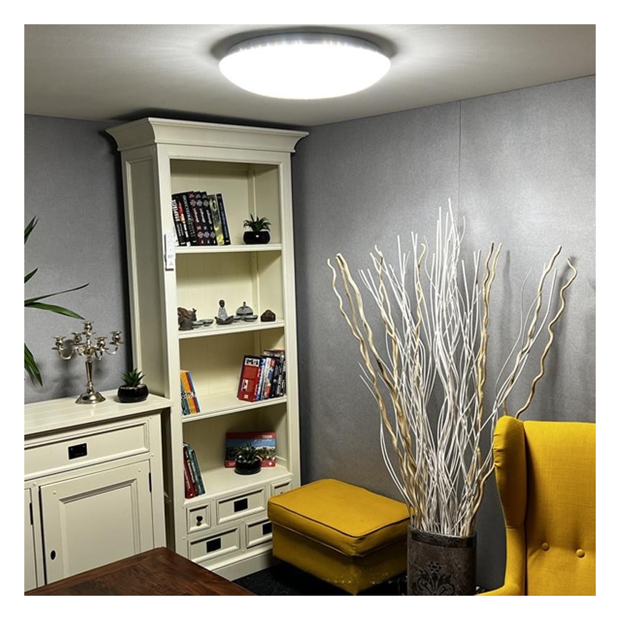 LED Dimbar taklampa LED/48W/230V 2700-6500K Wi-Fi Tuya + fjärrkontroll
