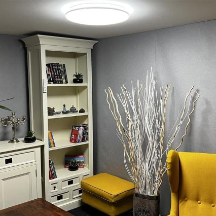 LED Dimbar taklampa LED/48W/230V 2700-6500K Wi-Fi Tuya + fjärrkontroll