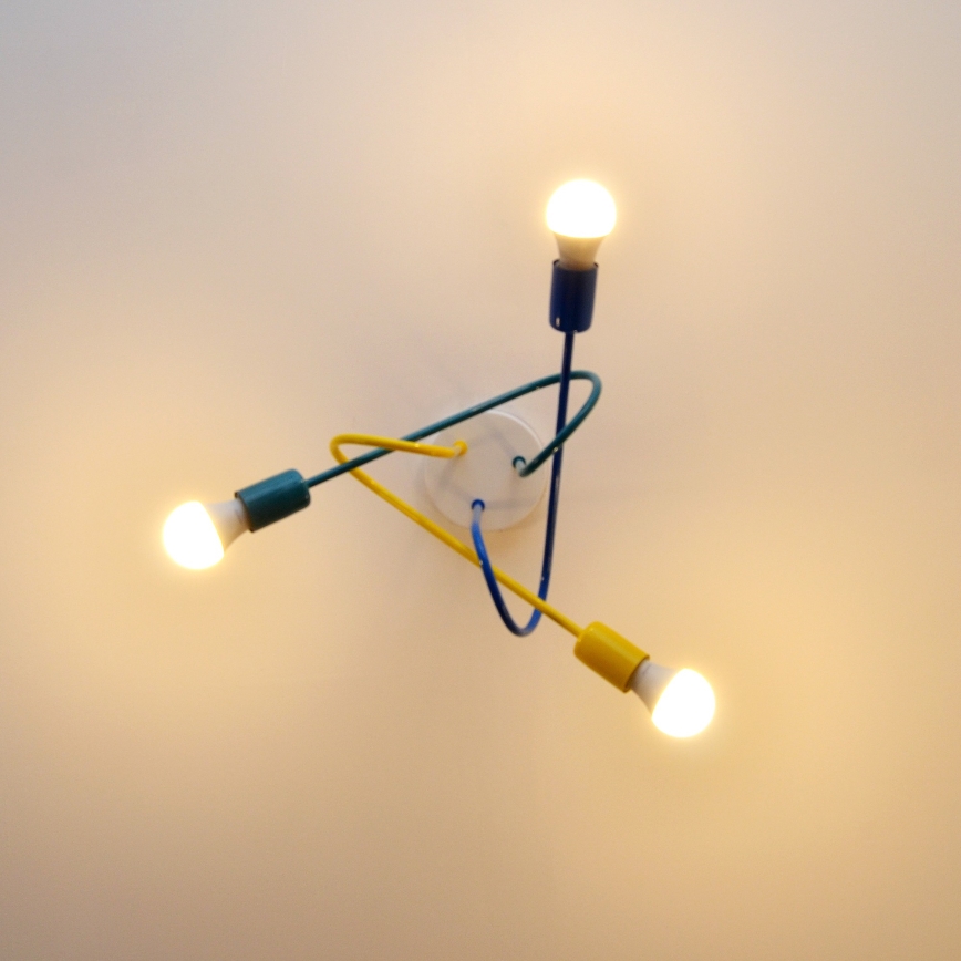 LED Fäst ljuskrona för barn OXFORD 3xE27/15W/230V
