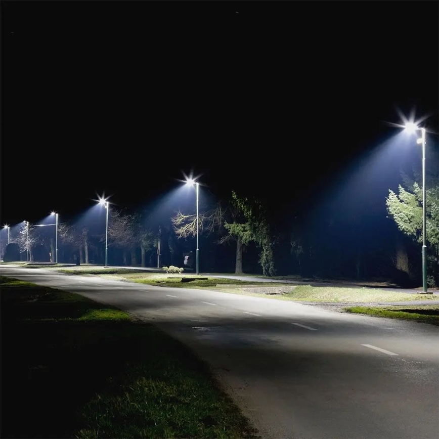 LED gatulampa SAMSUNG CHIP LED/30W/230V 6400K IP65