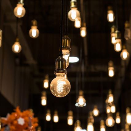 LED glödlampa FILAMENT G125 E27/6W/230V 1800K