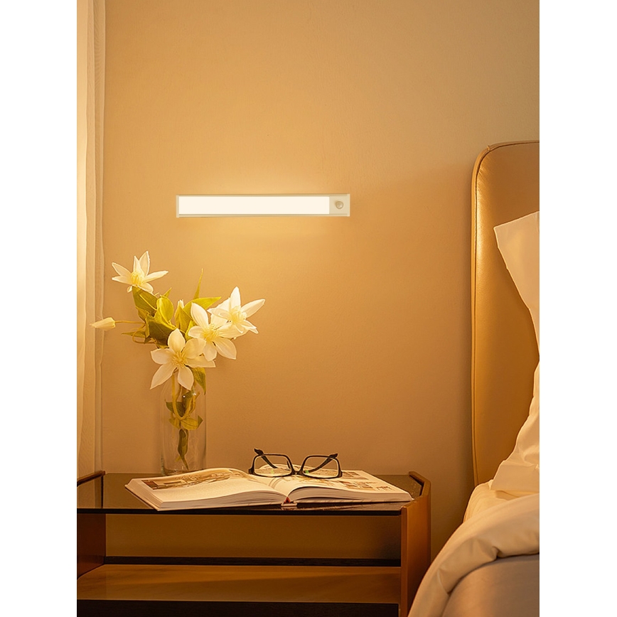 LED lampa för undersidan av köksskåp CABINET-4 med PIR sensor LED/1,5W/230V 1100mAh 4000K