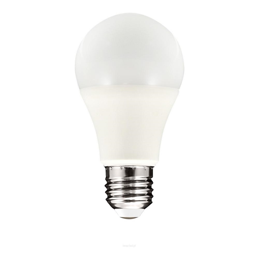 LED-lampa med en skymningsrelä E27/10W/230V 3000K