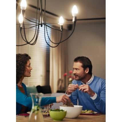 LED-lampa Philips E14/5,5W/230V 2700K