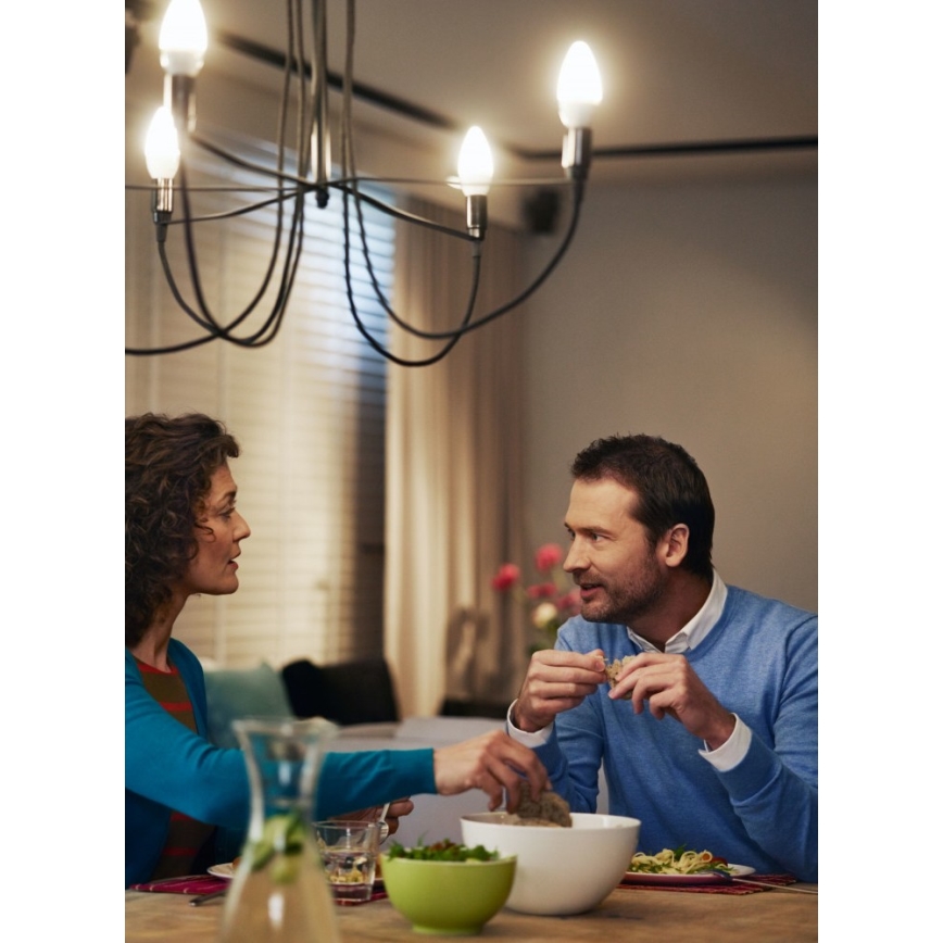 LED-lampa Philips E14/5,5W/230V 2700K