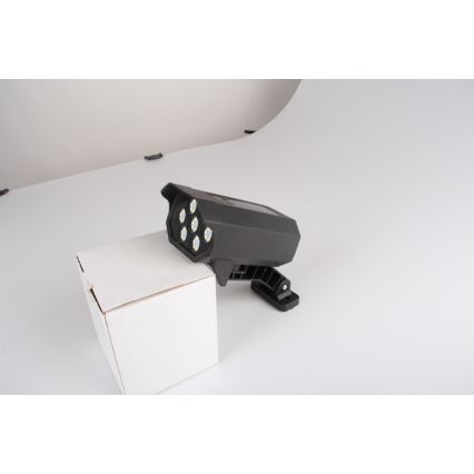 LED låtsas säkerhetskamera med sensor och med solcellspanel LED/5W/5,5V IP65 + fjärrkontroll