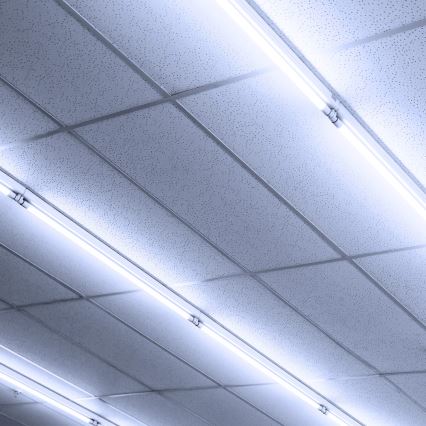 LED lLsrör G13/18W/230V 4000K 120 cm