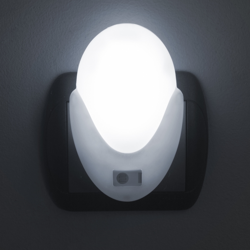 LED nattlampa  med skymningssensor  för ett kontakt  LED/1W/230V