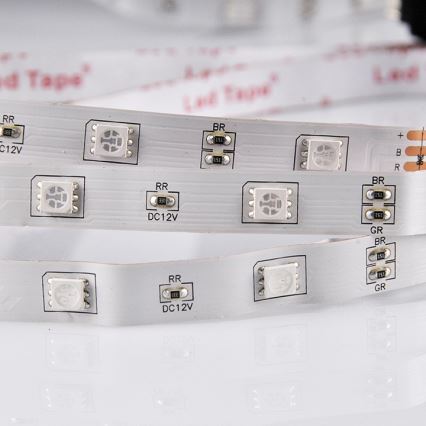LED RGB Dimbar ljusslinga 5m LED/18W/12V IP20