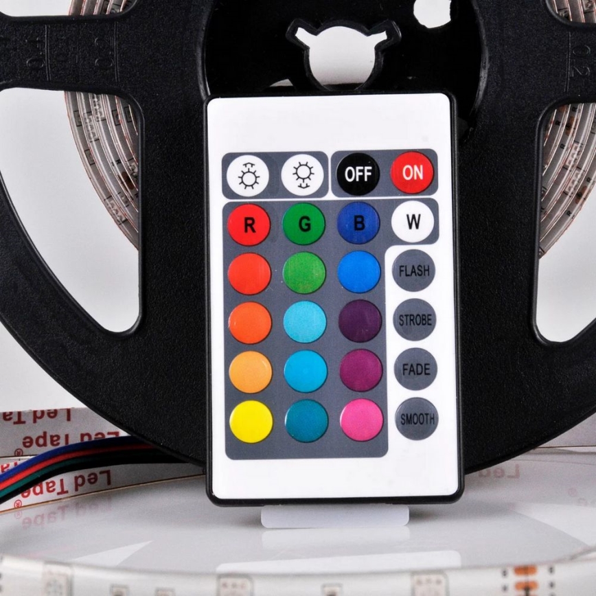LED RGB Dimbar ljusslinga 5m LED/18W/12V IP20