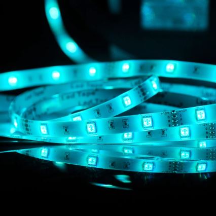 LED RGB Dimbar utomhus ljusslinga 5m LED/14W/12V IP65