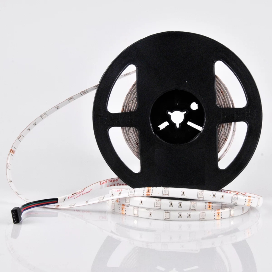 LED RGB Dimbar utomhus ljusslinga 5m LED/14W/12V IP65