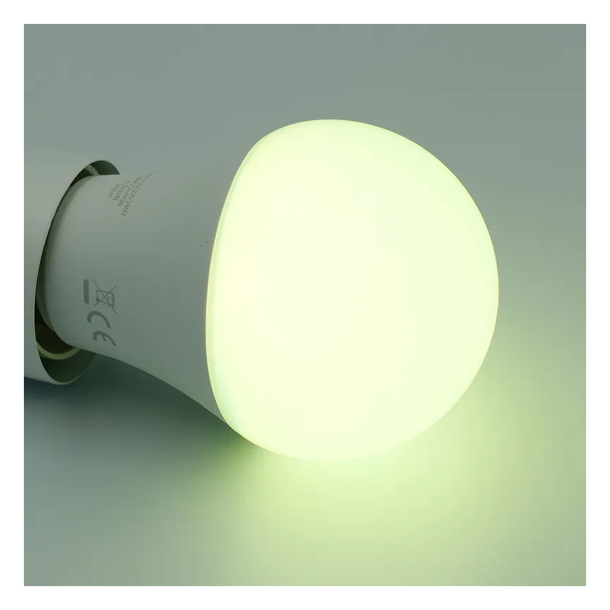 LED RGBW dimbar lampa A60 E27/9W/230V 2700-6500K Wi-Fi Tuya
