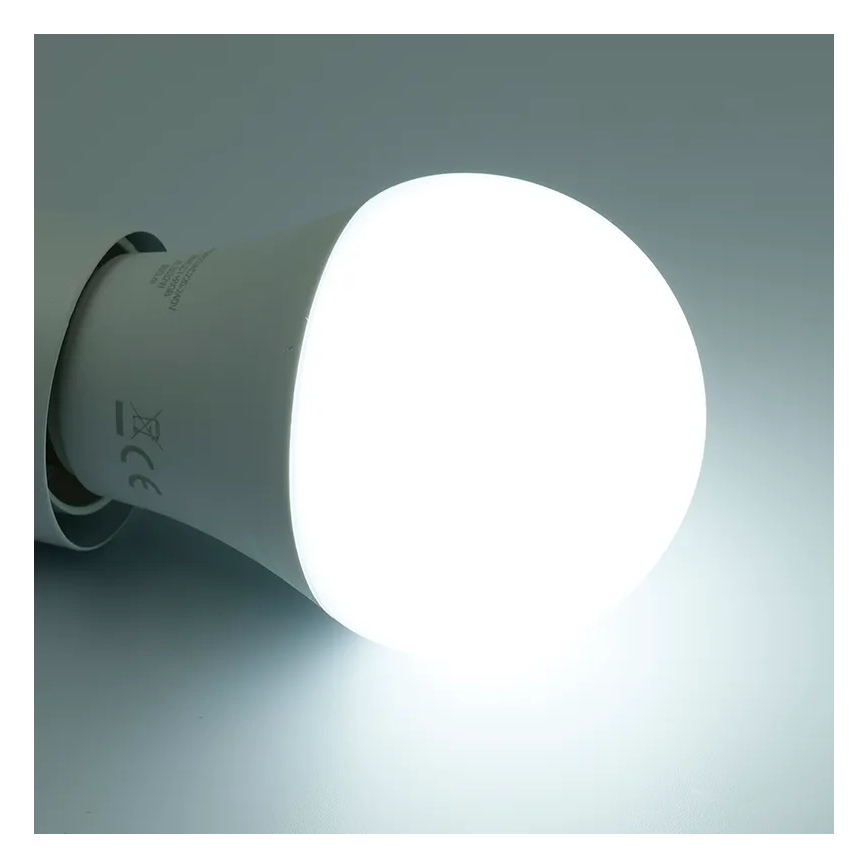 LED RGBW dimbar lampa A60 E27/9W/230V 2700-6500K Wi-Fi Tuya