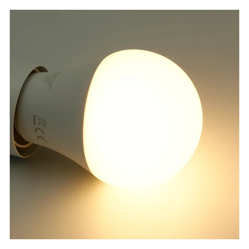 LED RGBW dimbar lampa A60 E27/9W/230V 2700-6500K Wi-Fi Tuya