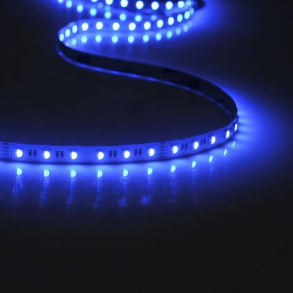 LED RGBW Dimbar slinga 3m LED /22W/24/230V + fjärrkontroll