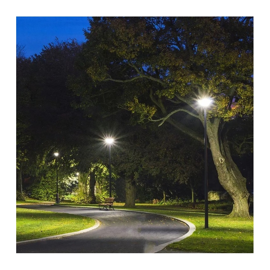LED Solar gatulampa med sensor LED/ 10W / 3,2V 6500K IP65 + fjärrkontroll