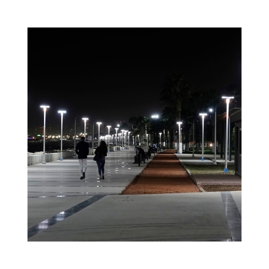 LED solarlampa med rörelsevakt LUVIA LED/15W/3,2V 6500K IP54 5400 mAh + fjärrkontroll