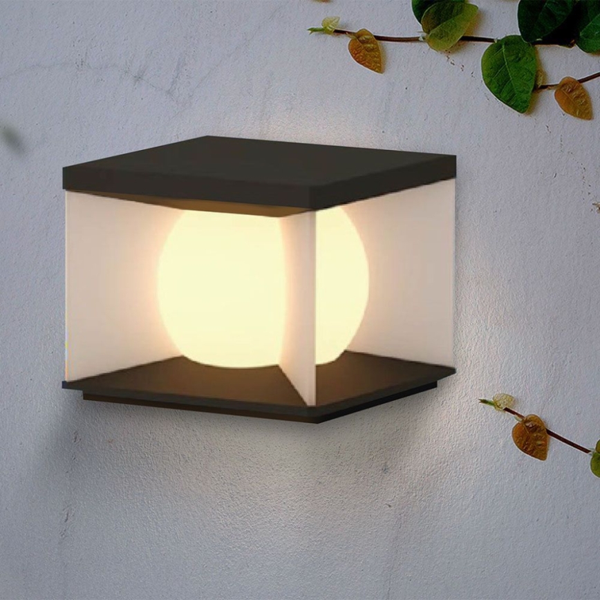 LED Ljusreglerad solcell vägglampa LED/3W/3,7V IP65 3000K + fjärrkontroll