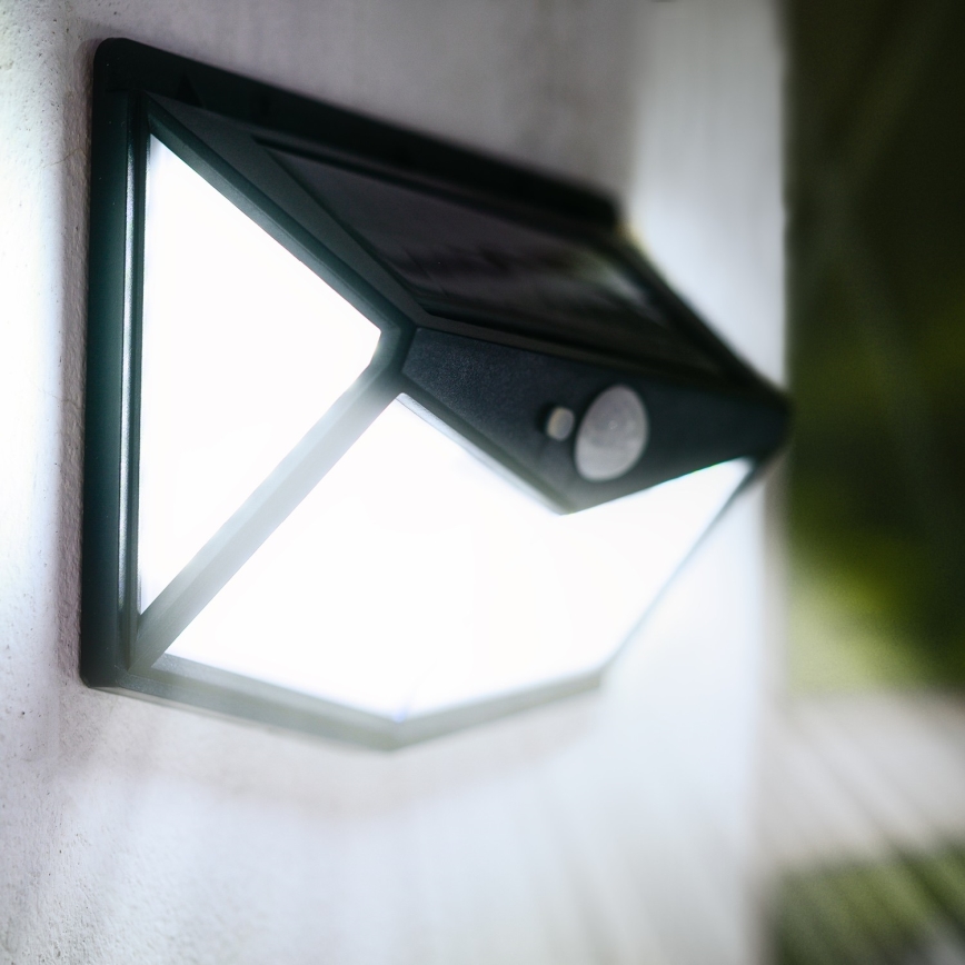 LED solcell väggbelysning med sensor LED/1W/3,7V 6500K IP44