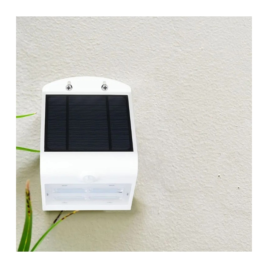 LED solcell väggbelysning med sensor LED/3W/3,7V 3000/4000K IP65 2000 mAh vit