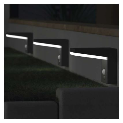 LED solcell väggbelysning med sensor LED/4,4W/3,7V 2200 mAh IP44