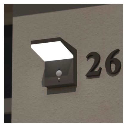 LED solcell väggbelysning med sensor LED/4,4W/3,7V 2200 mAh IP44
