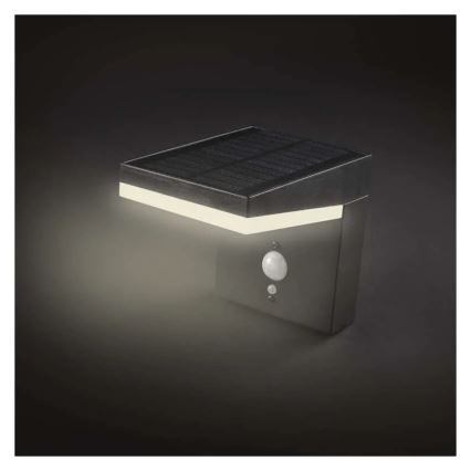LED solcell väggbelysning med sensor LED/4,4W/3,7V 2200 mAh IP44